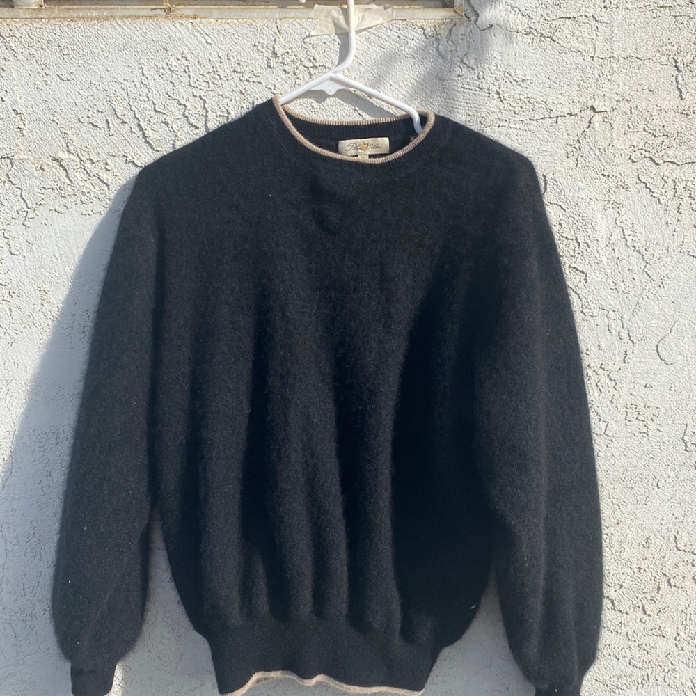 size XL peter millar sweater